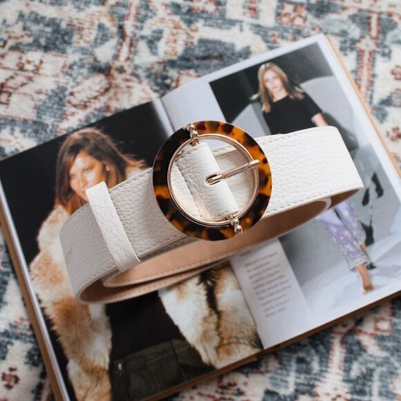 Talbots Round Leopard Buckle Beige Leather Waist Belt - Picture 8 of 11